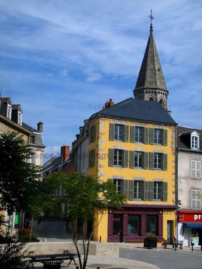 Appartement D'Hotes Gueret Luaran gambar